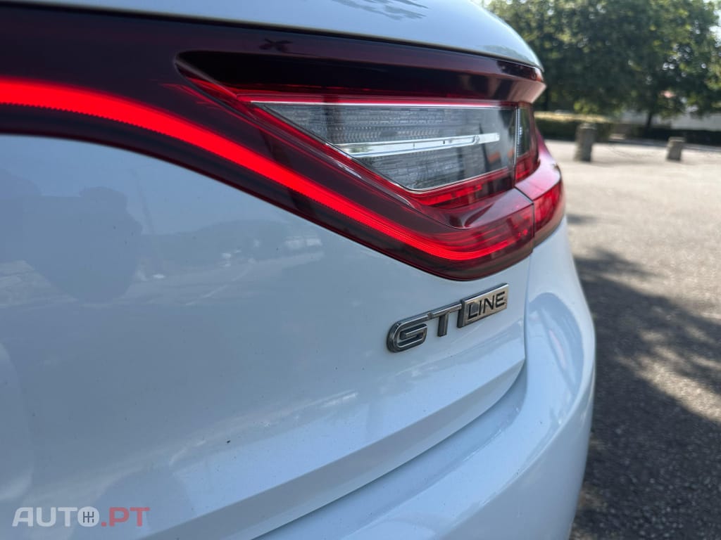Renault Mégane 1.2 TCe GT Line EDC J18