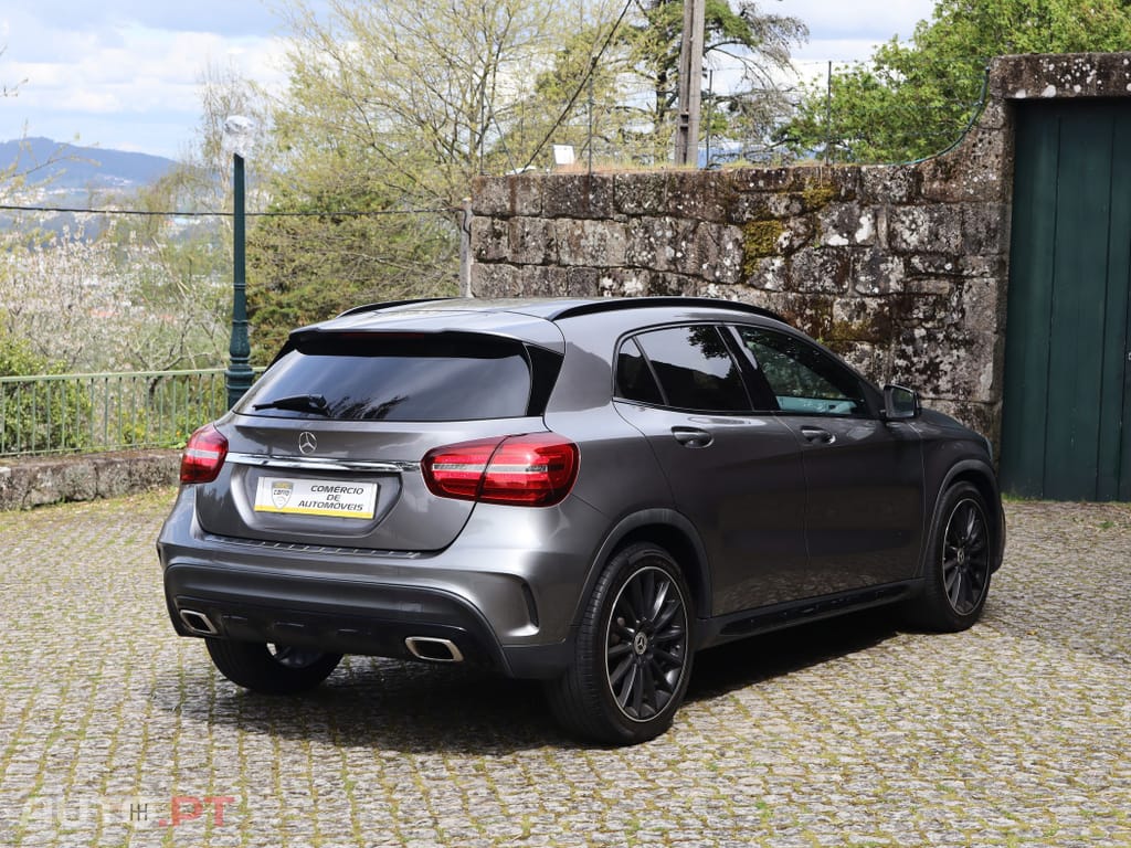 Mercedes-Benz GLA 180 d AMG Line