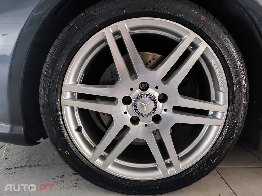 Mercedes-Benz E 350 CDi Avantgarde BlueEfficiency