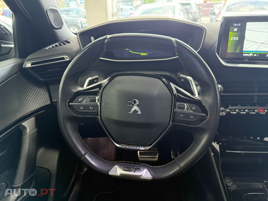 Peugeot 2008 1.5 BlueHDi GT Line EAT8