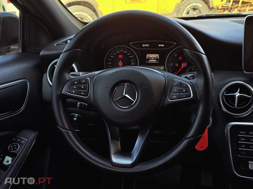 Mercedes-Benz A 180 d Urban Aut.