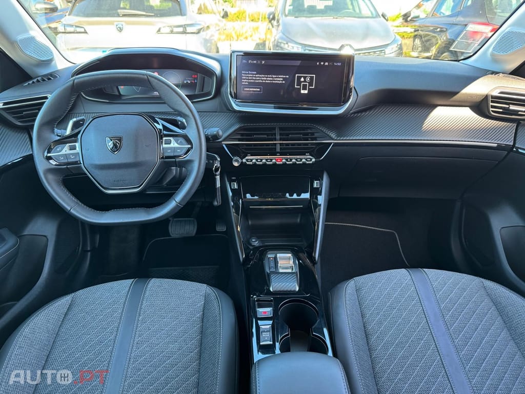 Peugeot 208 1.2 Hybrid Allure e-DCS6