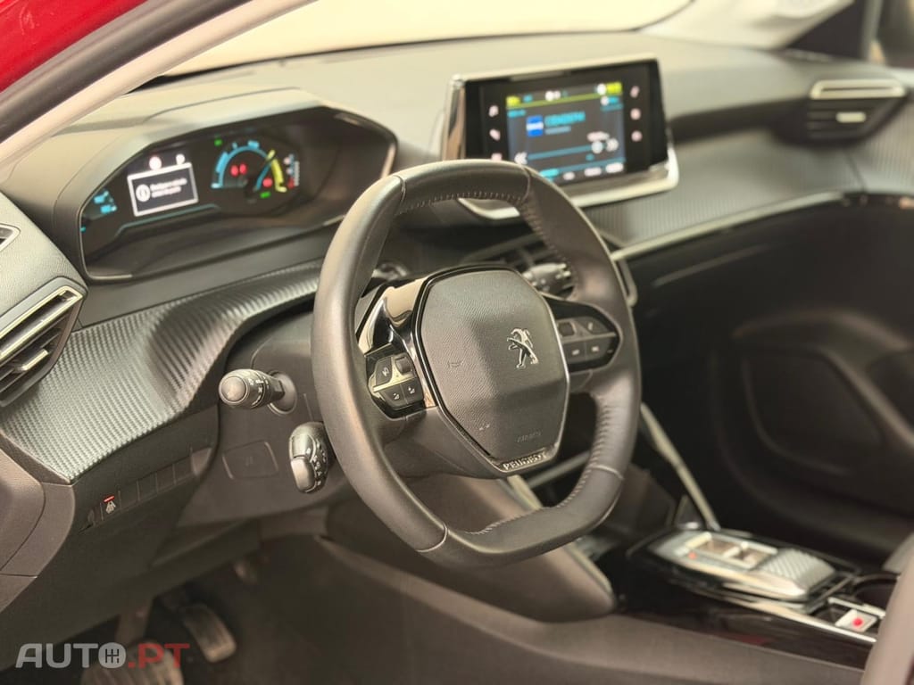Peugeot E-208 50 kWh Style