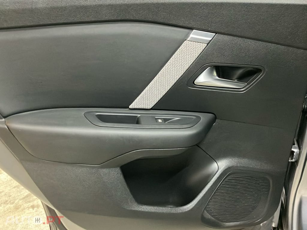 Citroen C4 1.2 PureTech Feel Pack EAT8
