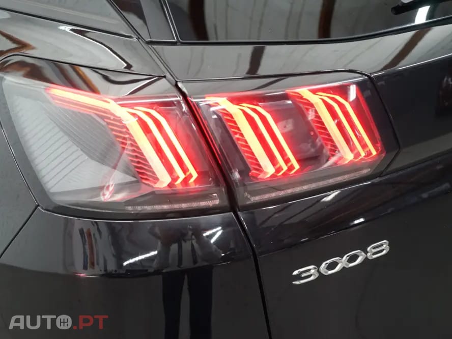 Peugeot 5008 1.2 PureTech Allure Pack