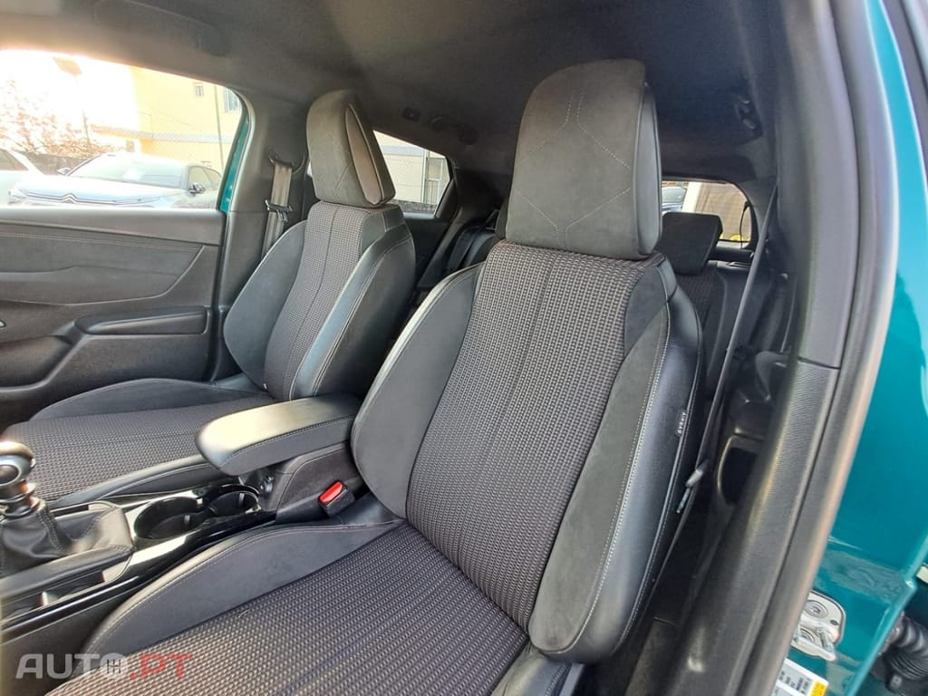 DS DS3 Crossback PureTech 100 PERFORMANCE LINE