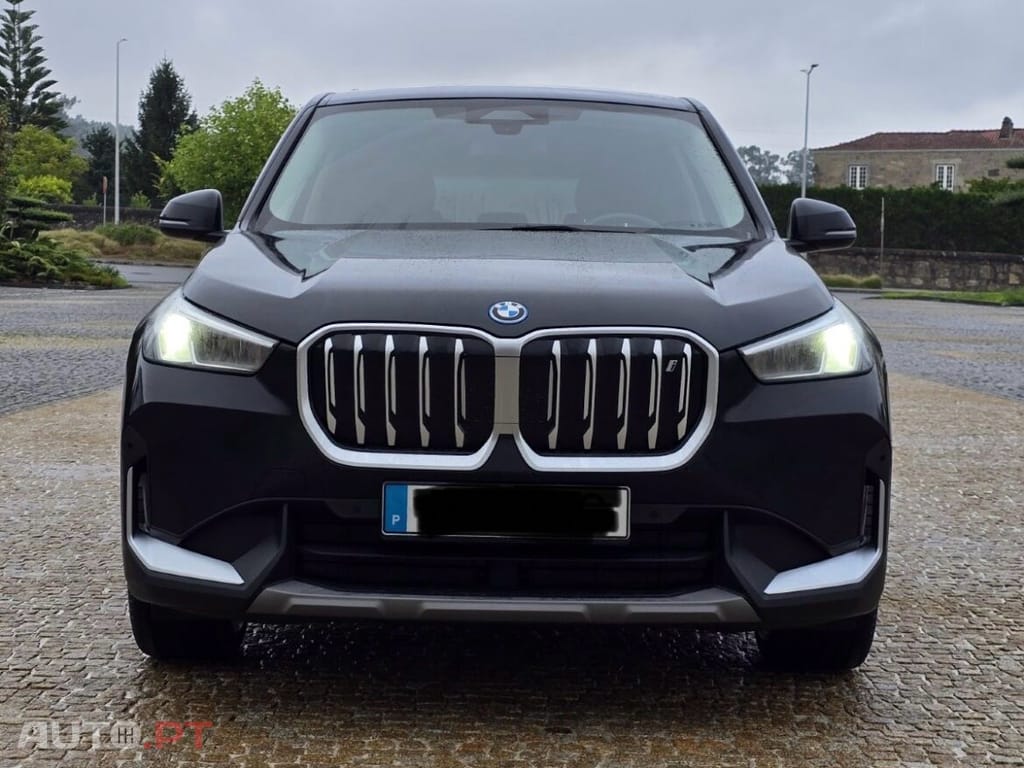 BMW iX1 Xdrive30