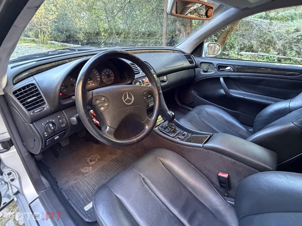 Mercedes-Benz CLK 230 Kompressor Avantgarde