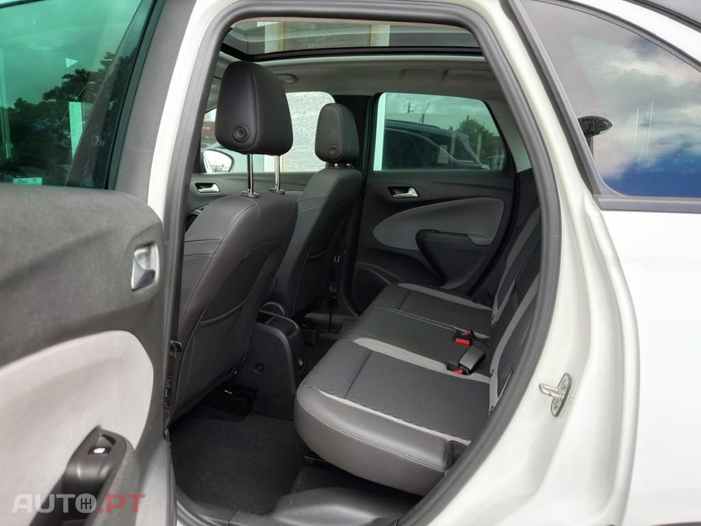 Opel Crossland X 1.2 T Innovation J17