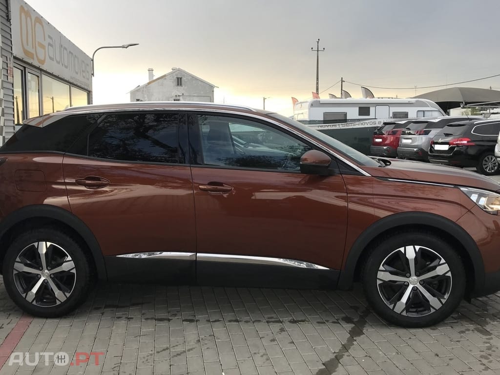 Peugeot 3008 1.6 BlueHDi Allure