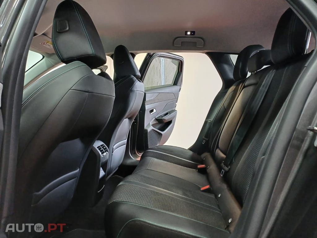 Peugeot 308 SW 1.2 PureTech Allure EAT8