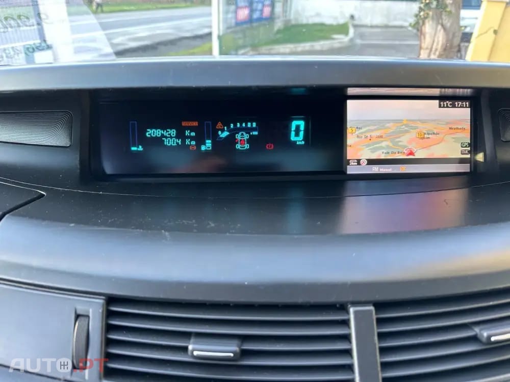 Renault Espace 2.0 dCi Initiale 7L