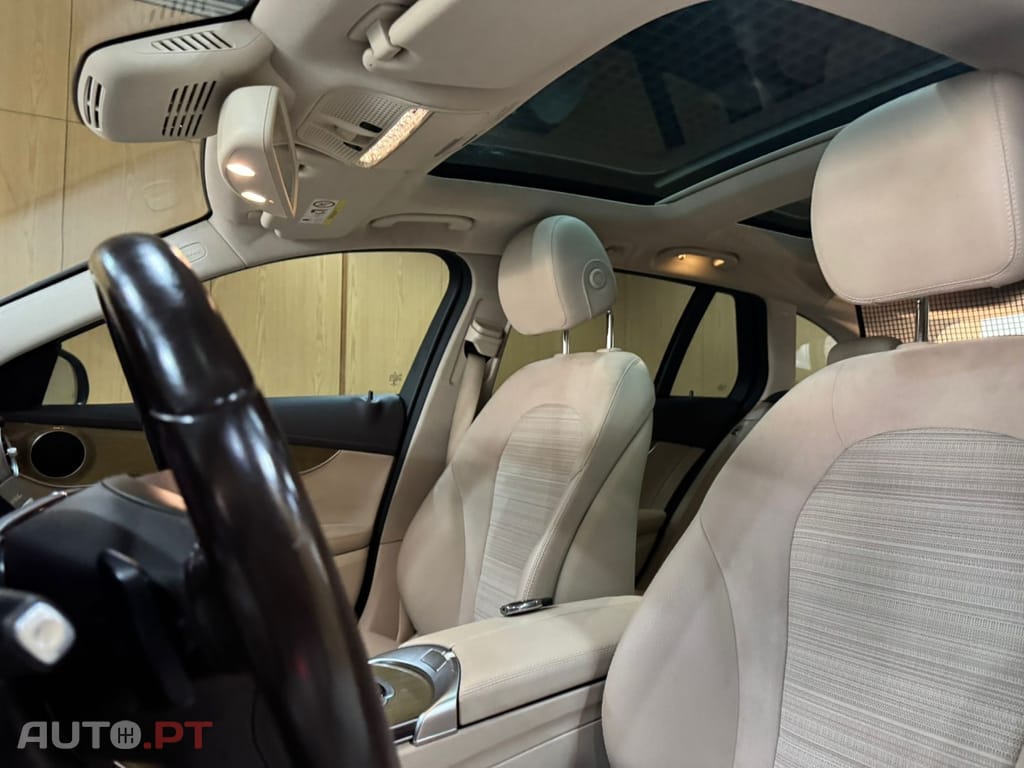 Mercedes-Benz C 300 BlueTEC Hybrid Avantgarde +