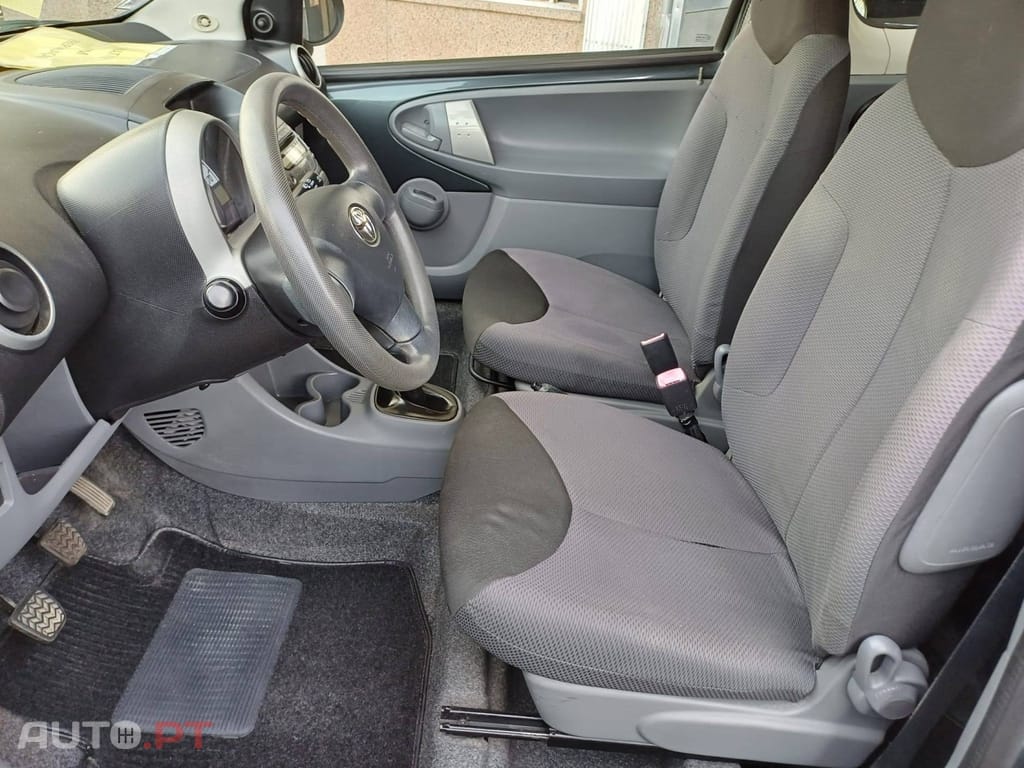 Toyota Aygo 1.0