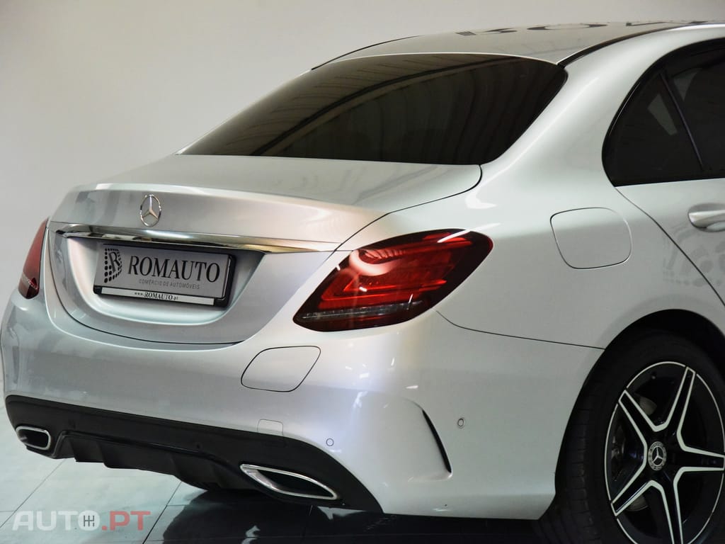 Mercedes-Benz C 300 de AMG Line