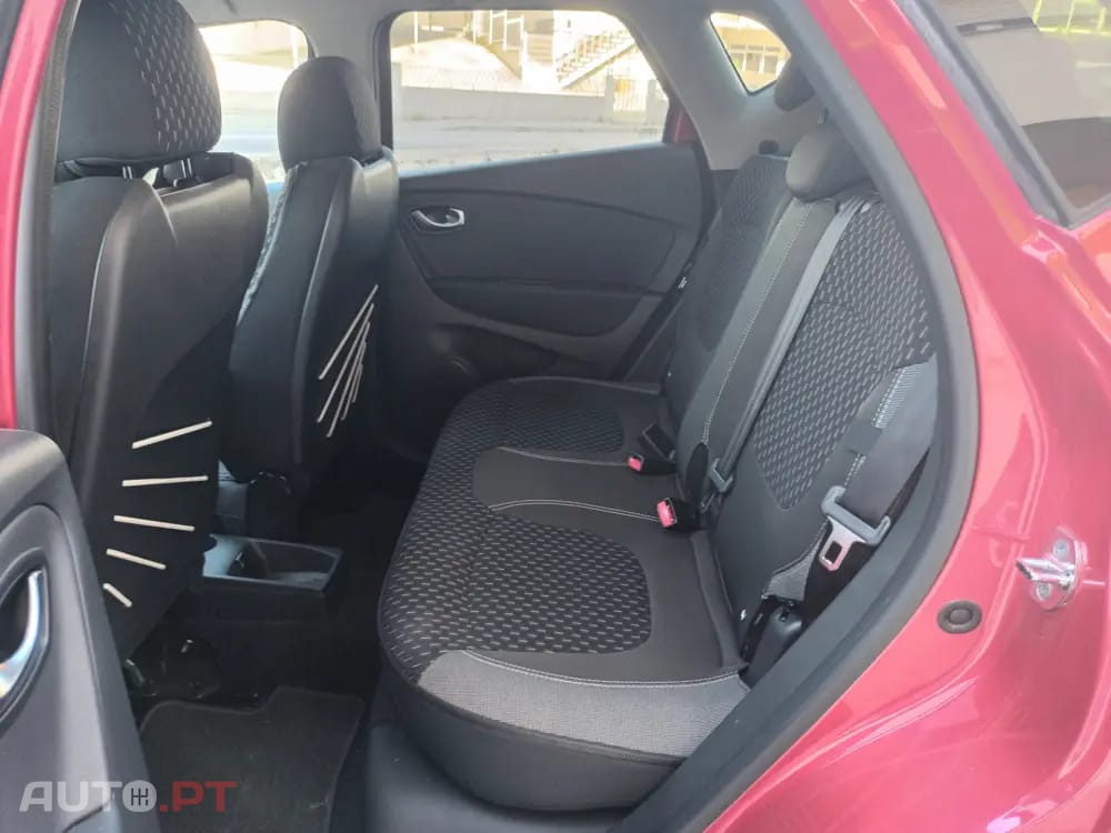 Renault Captur 1.0 TCe Exclusive