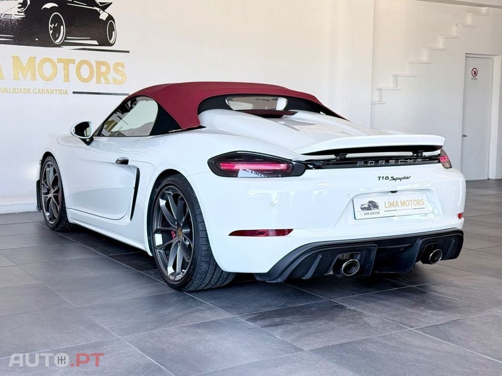 Porsche 718 Standard