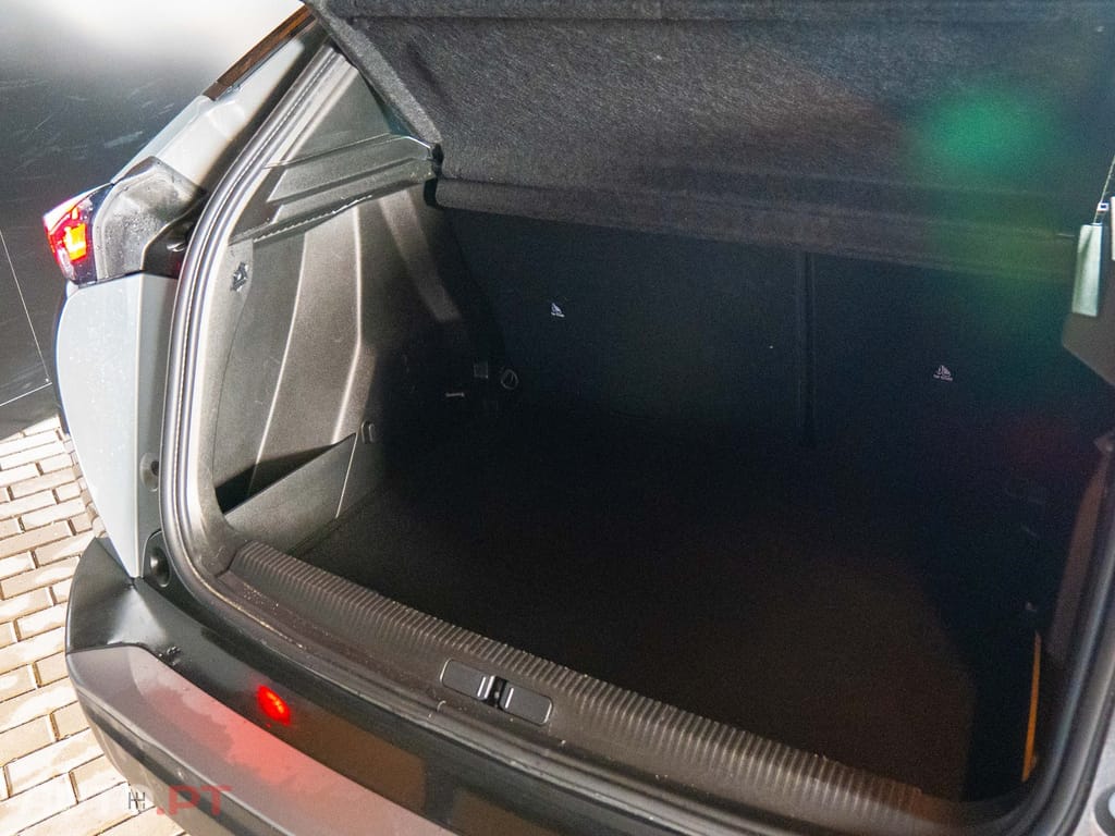 Peugeot 2008 1.2 PureTech Active Pack