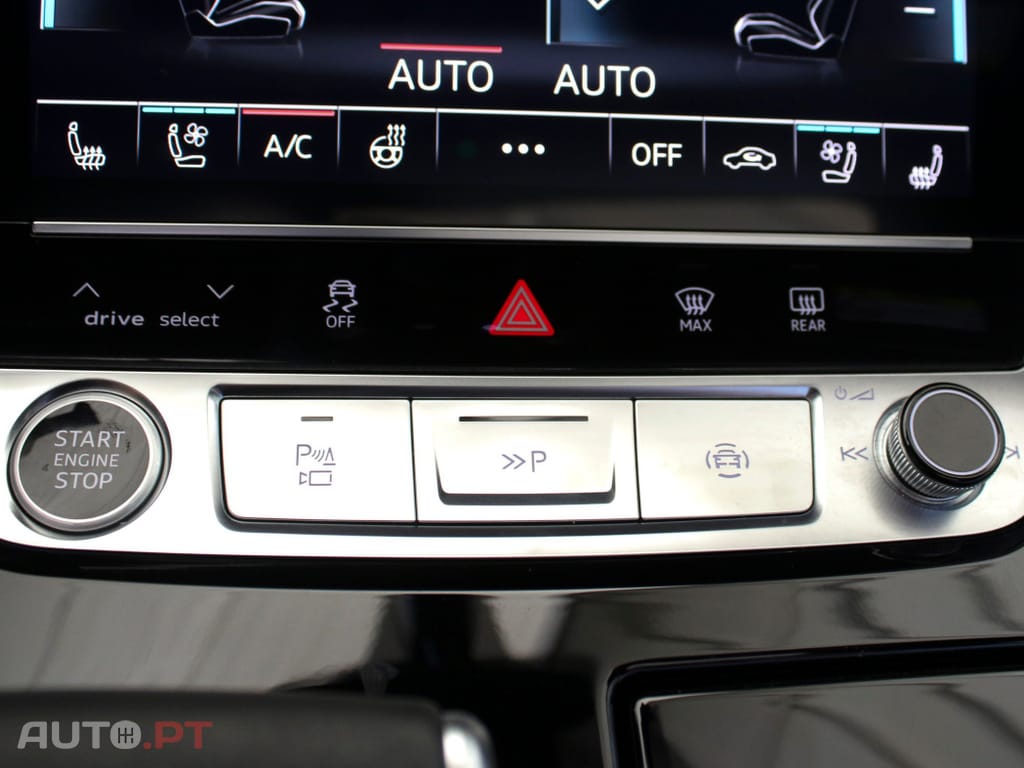 Audi Q8 55 TFSIe quattro Tiptronic