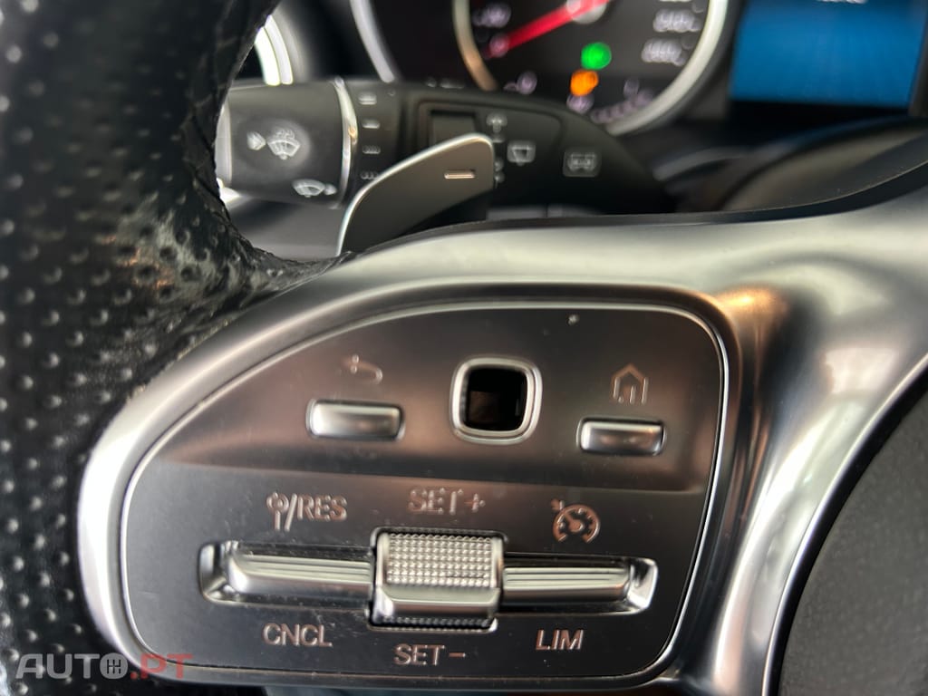 Mercedes-Benz C 220 d AMG Line