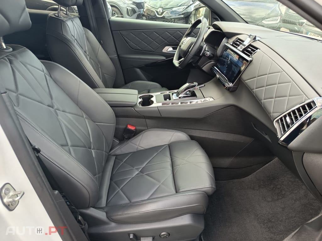 DS DS7 E-Tense Rivoli EAT8