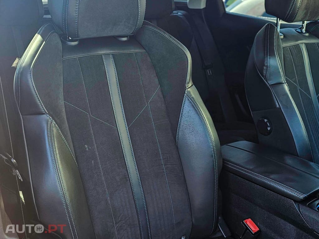 Peugeot 3008 1.5 BlueHDi Crossway
