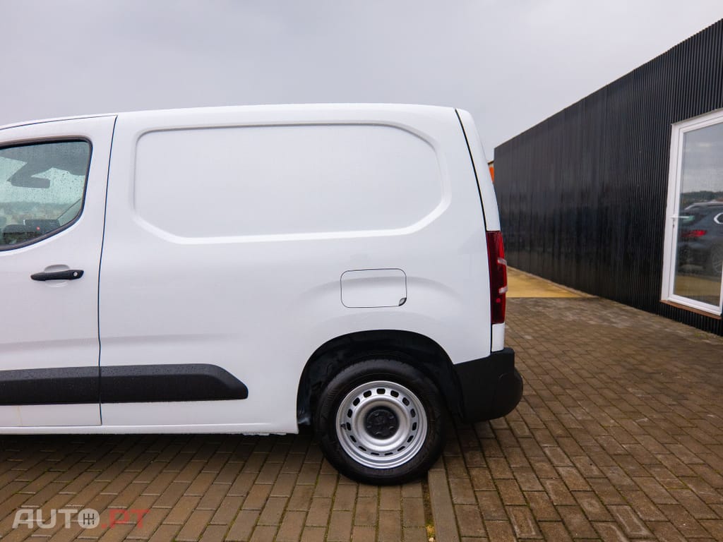 Peugeot Partner 1.5 BlueHDi Premium Standard