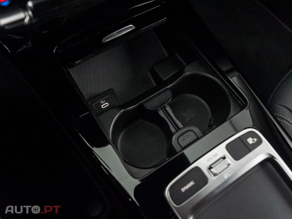 Mercedes-Benz A 250 e