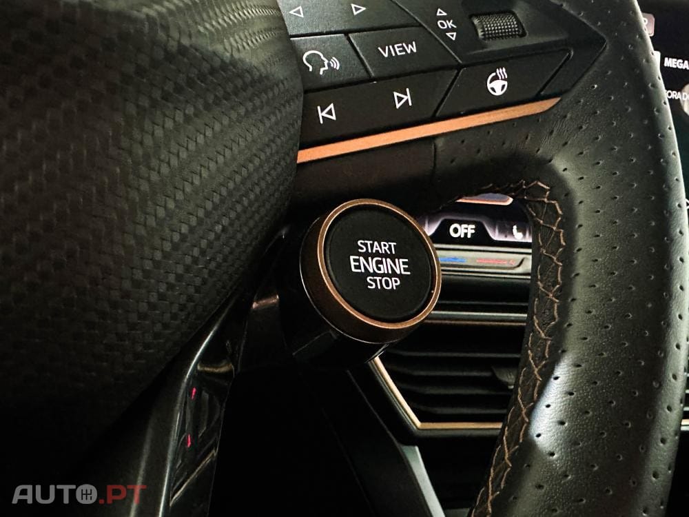 Cupra Formentor 1.5 e-Hybrid DSG VZ Black Edition