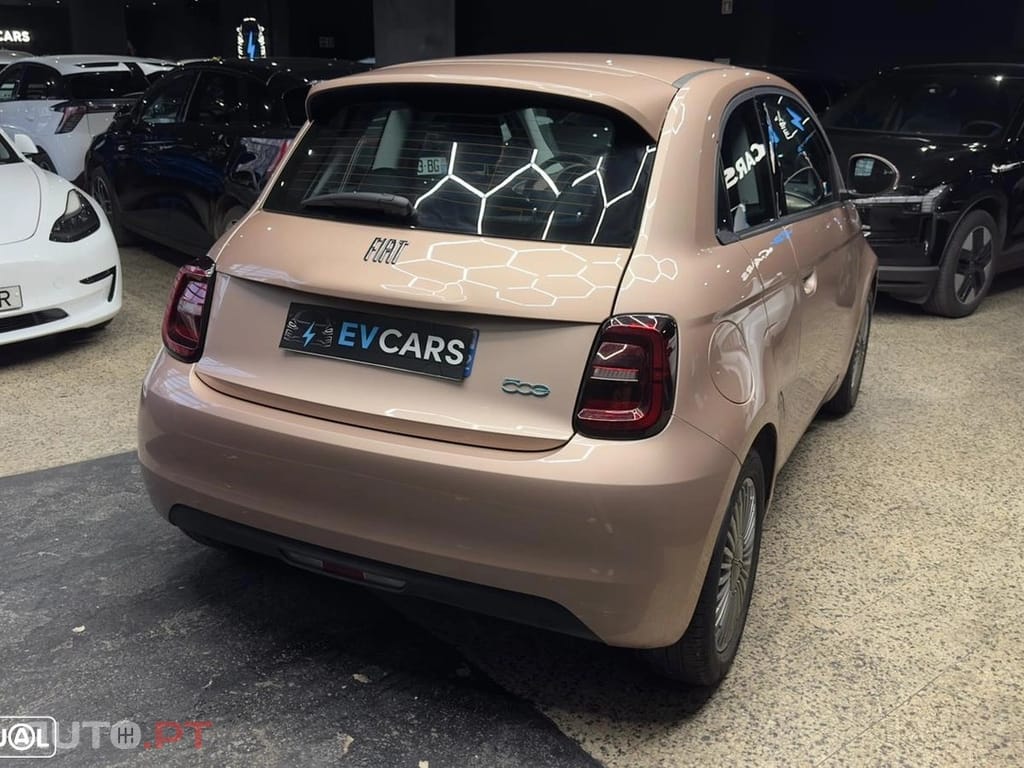 Fiat 500e 42 kWh