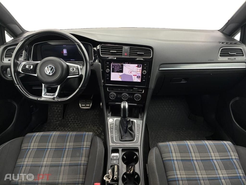 Volkswagen Golf 1.4 TSi GTE DSG