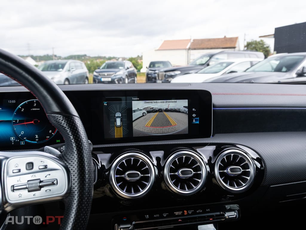 Mercedes-Benz CLA 220 d Shooting Brake AMG Line Aut.