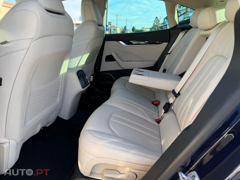 Maserati Levante 3.0 V6 Gransport