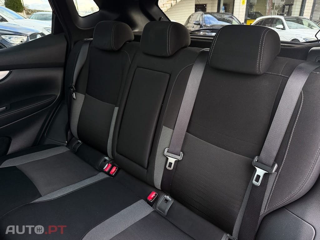 Nissan Qashqai 1.5 dCi N-Connecta