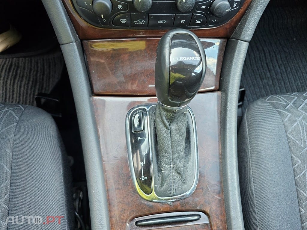 Mercedes-Benz C 220 Cdi 143Cv