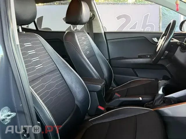 Kia Stonic 1.0 T-GDi TX