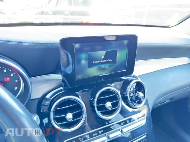 Mercedes-Benz GLC 300 e 4MATIC