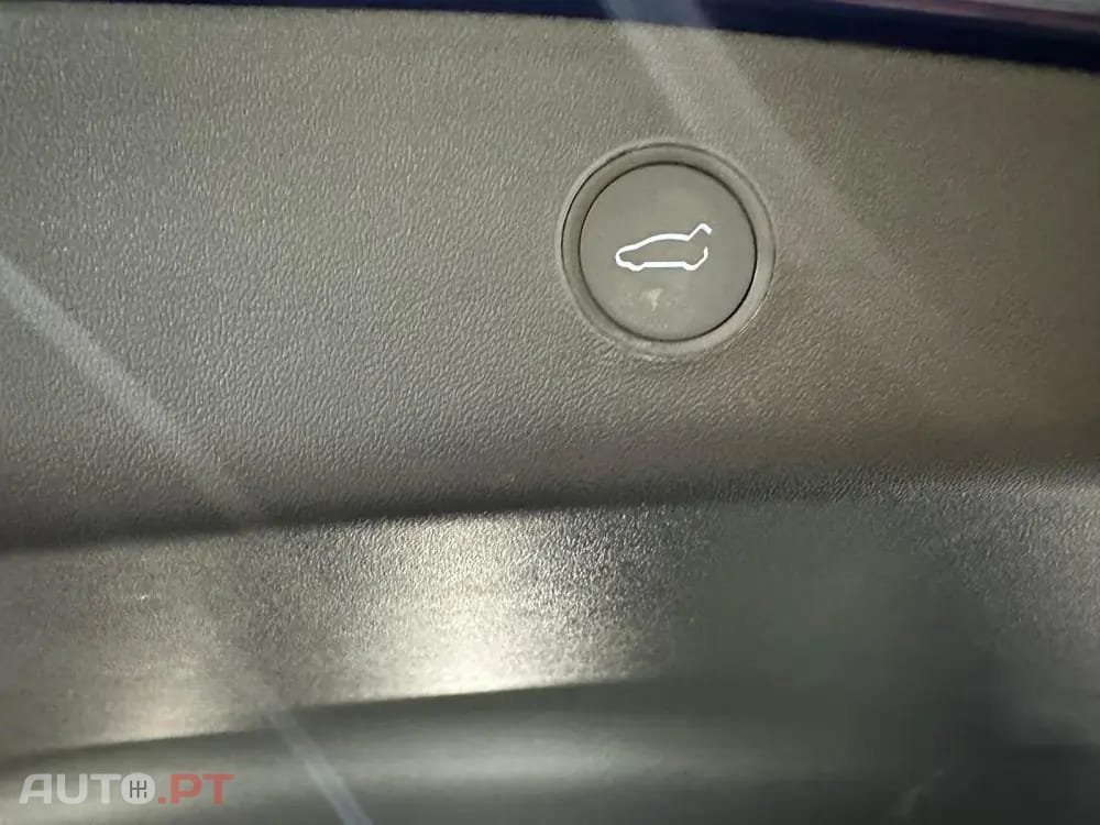 Tesla Model 3 Long Range Tração Traseira