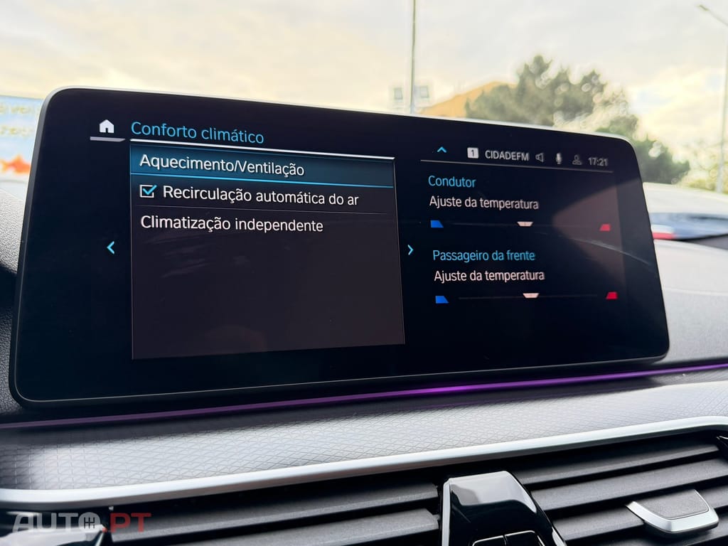 BMW 530 e Pack Desportivo M