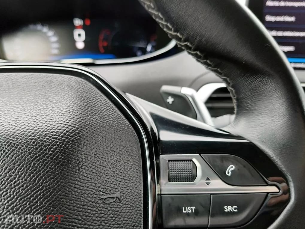 Peugeot 3008 1.5 BlueHDi Allure EAT8