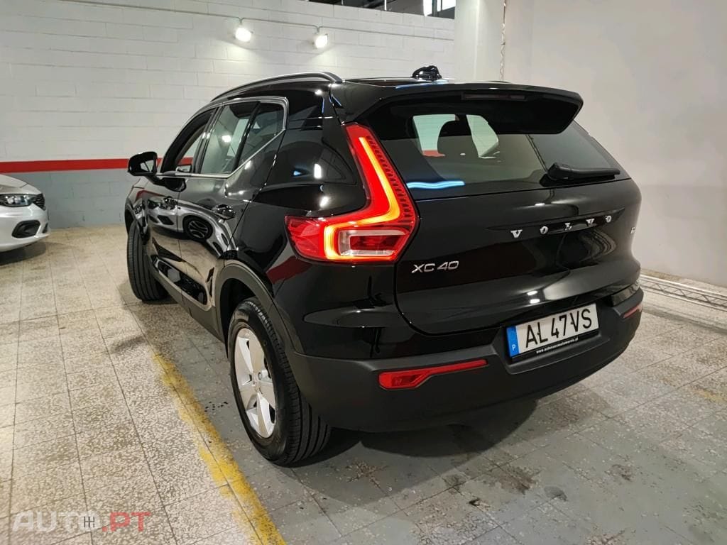 Volvo XC40 1.5 T2 Momentum