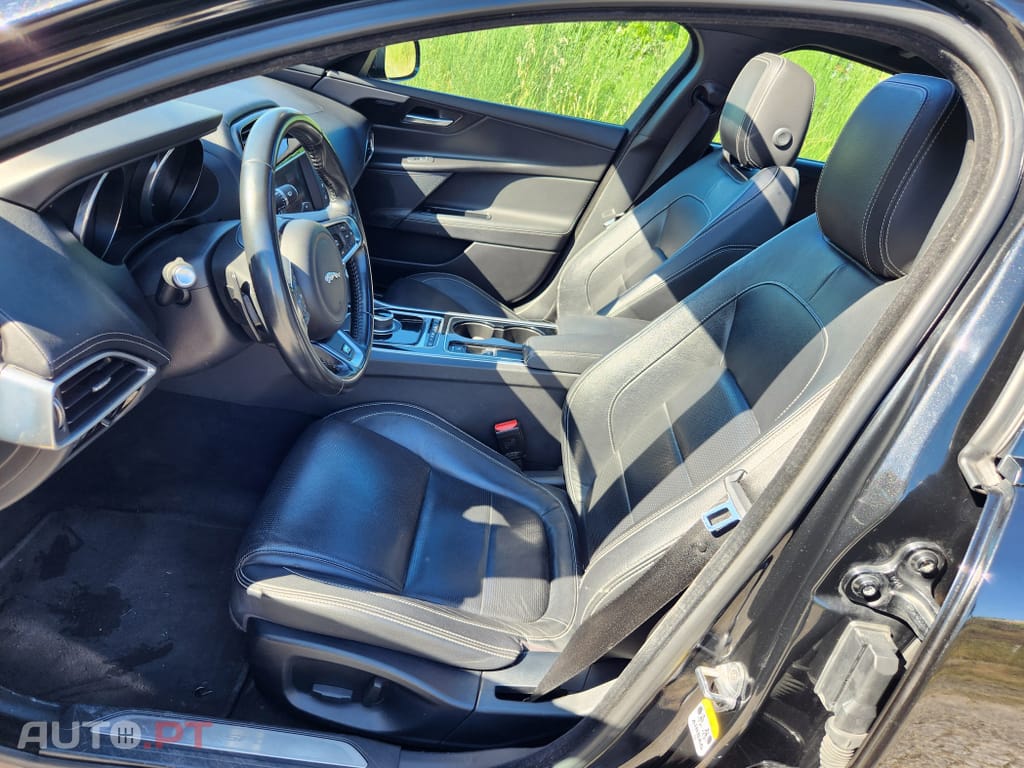 Jaguar XE 2.0 D R-Sport Aut.