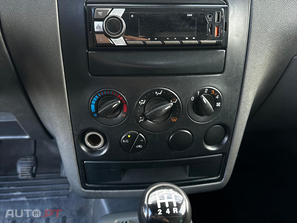 Ford Transit Connect 1.8 TDdi Longa