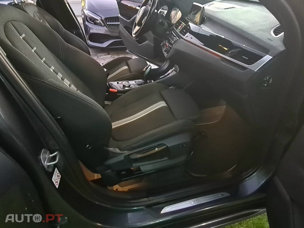 BMW X1 18 d sDrive Auto Line Sport