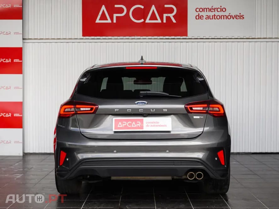Ford Focus 1.0 EcoBoost MHEV ST-Line