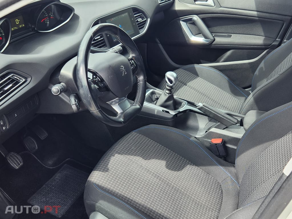 Peugeot 308 SW 1.5 BlueHDi Style