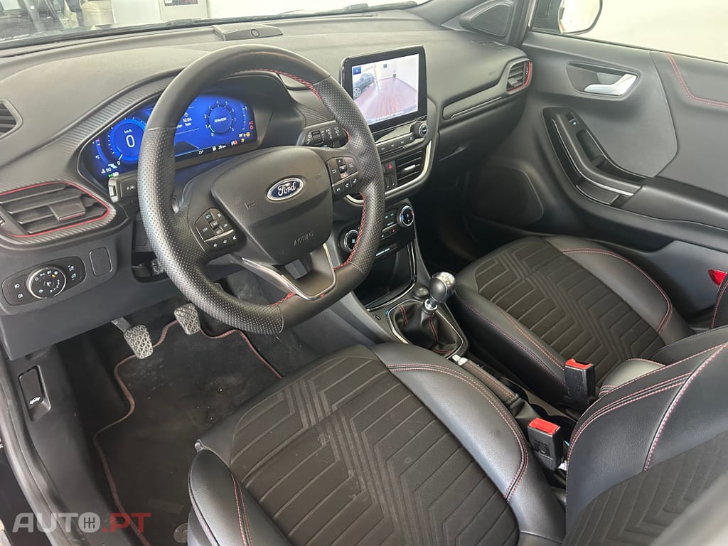 Ford Puma 1.0 EcoBoost mHEV ST-Line