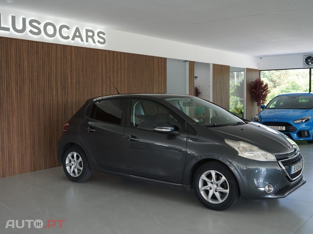 Peugeot 208 1.2 PureTech Style