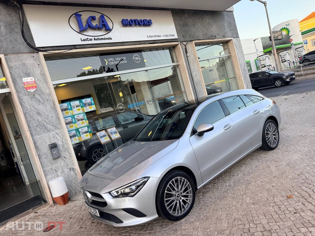 Mercedes-Benz CLA 250 e Shooting Brake AMG Line