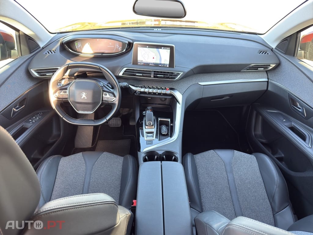 Peugeot 3008 1.2 PureTech Allure EAT8